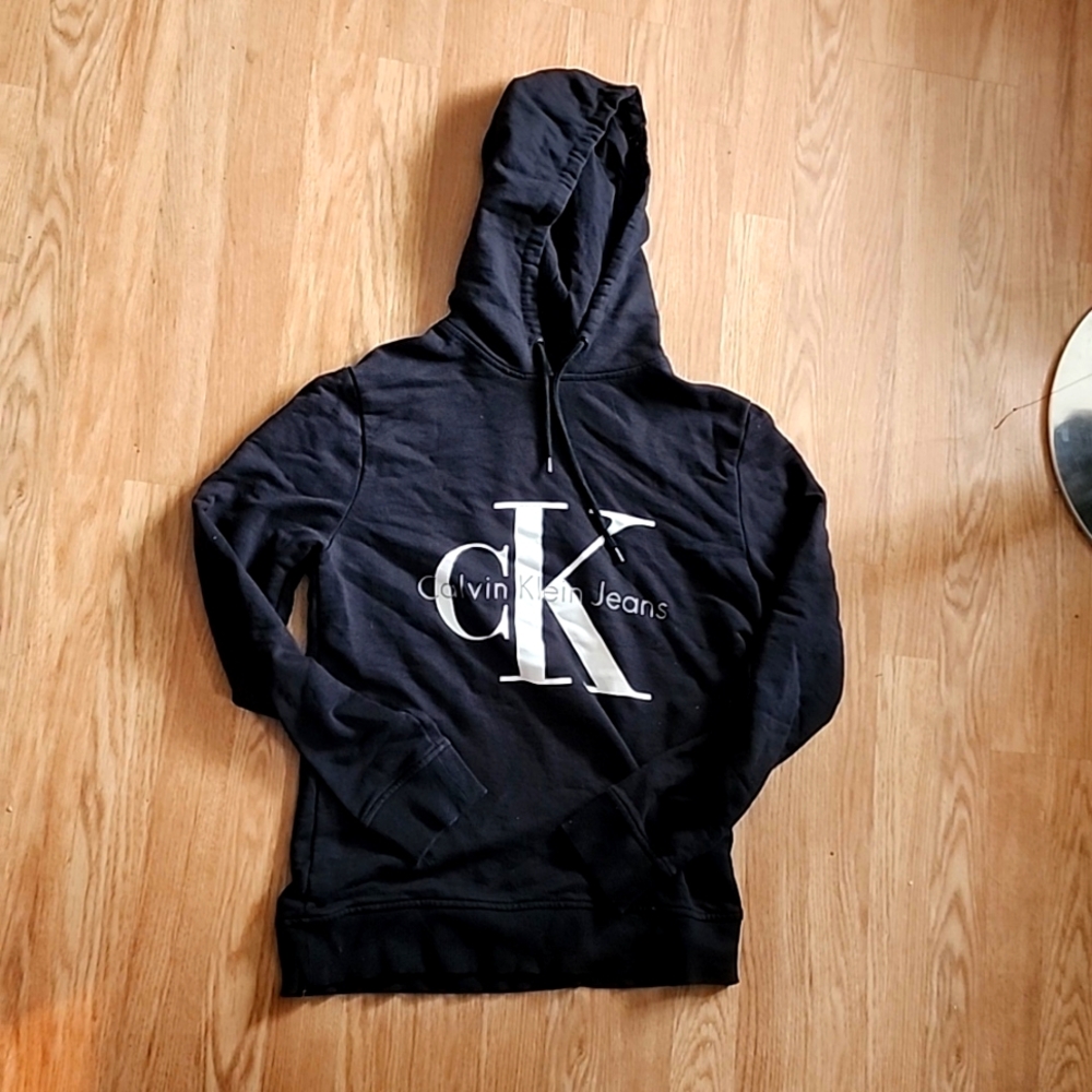 Calvin Klein sweater